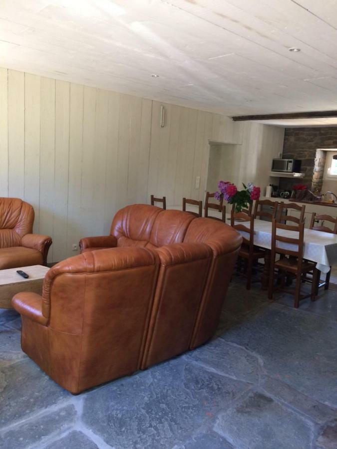 Les Roulottes De L'Airou Hotel Beauchamps  Kültér fotó